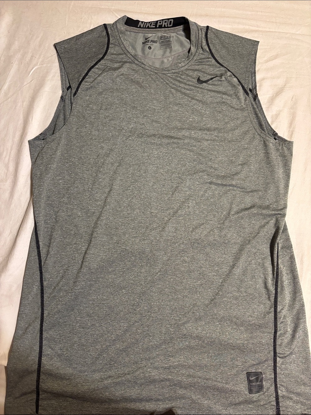 Men’s Nike Pro fitted Dri-fit grey sleeveless tank top w/black trim size Large